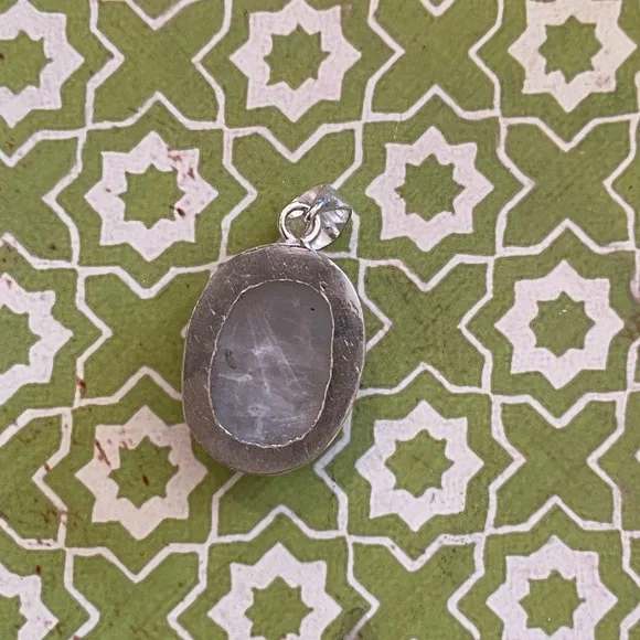 Natural Rainbow Moonstone Oval Sterling Silver Pendant – Iridescent Flash - New - Picture 4 of 5